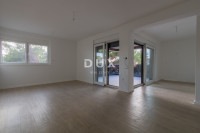 Dalmacija, Pakoštane, trosobni stan, 115,70 m², krovna terasa