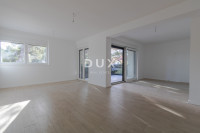 Dalmacija, Pakoštane, trosobni stan, 91,60 m², loggia