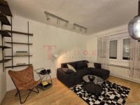 Donji Grad - Biankinijeva, dvosoban stan 50m2 (pet friendly)