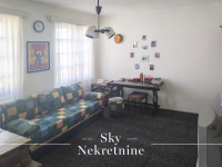 DONJI GRAD, Ul. kneza Borne, peterosoban stan, odlična lokacija