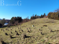 DONJI LADUČ, GRAĐEVINSKO ZEMLJIŠTE 3830 m2