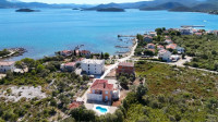 DRACE, PELJESAC - villa s bazenom, potpuno renovirano (Video)