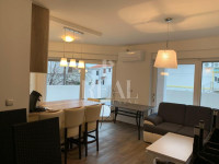 Prilika! Dramalj, 2S+DB, 300 m od mora!