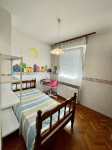 Dubrava-1 soba u 3-sob stanu za studenticu, 210 EUR, režije uključene!