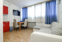 DUBRAVA, LIJEP MANJI 2-SOBAN STAN***BEZ PROVIZIJE!!!***