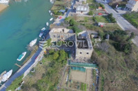 Dubrovnik - okolica, građevinsko zemljište 4511 m2 prvi red do mora