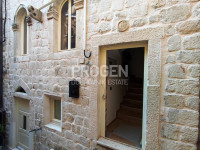 Dubrovnik - renovirana kuća sa četiri apartmana