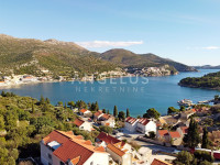 Dubrovnik, Zaton – kuća s pet smještajnih jedinica blizu plaže, 195 m2