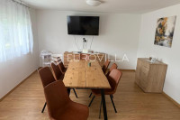 Duga Resa, Belavići, kuća 320 m2, otvoreni pogled na Mrežnicu