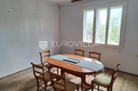 Duga Resa, Centar, kuća 120 m2, blizina svih sadržaja