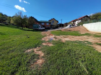 Duga Resa - građevinsko zemljište 821 m2 u blizini rijeke Mrežnice
