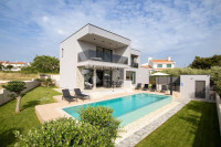 Dugoročni najam luksuzne vile s pogledom na more – Ližnjan