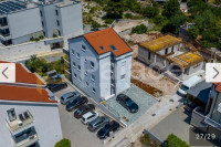 Dva potpuno uređena stana 60m od plaže, Rogoznica