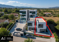 Dvoetažni apartman 92 m2 PRODAJA Sveti Filip i Jakov, POGLED NA MORE,