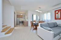 Dvoetažni apartman u blizini plaže