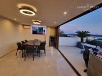 Dvoetažni STAN – Penthouse od 72 m2 s liftom – otvoreni pogled na more