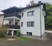 Dvoetažni stan u Zaboku - odvojeni ulazi!