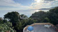 Dvojna kamena kuća prvi red do mora, Stara Baška, otok Krk