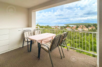 Dvosoban apartman sa otvorenim pogledom na more u Njivicama