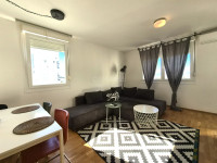 DVOSOBAN STAN  65 m² | KILA, SPLIT | GARAŽNO PARKIRNO | DUGOROČNO