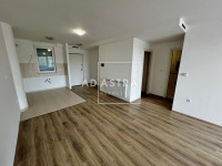 Dvosoban stan s garažnim parkirnim mjestom na top lokaciji