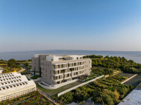 NOVO!! Dvosoban stan u prizemlju s vlastitim vrtom i 2 kupaonice