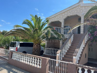 Dvosobni apartman , mirna lokacija - Vir