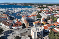 Dvosobni stan u centru Biograda - TOP lokacija, cca 56m2