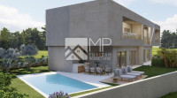 EKSKLUZIVNA PRODAJA – GRAĐEVINSKO ZEMLJIŠTE 842 m² | MEDULIN – MIRNA L