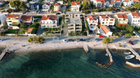 Luksuzan stan na 1. katu – Brodarica, PRVI RED DO MORE