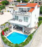 EKSKLUZIVNA PRODAJA – PREKRASNA KUĆA S POGLEDOM NA MORE U MEDIĆIMA –