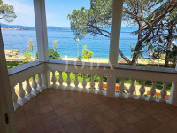 Ekskluzivni apartman prvi red do mora, Malinska - otok Krk