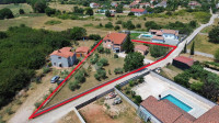 EKSKLUZIVNO – SAMO U DOGMI! Kuća s više stambenih jedinica!