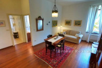 Elegantan dvosoban stan