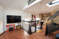 Fažana, kamena kuća s poslovnim prostorom 20m od mora