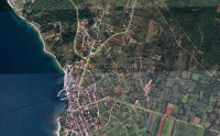 Fažana, poljoprivredno zemljište 2.400m2