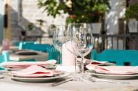 FAŽANA, šarmantni hotel 4* s restoranom u samom srcu Fažane!