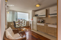 Firule, dvosobni stan u blizini plaže 60 m2