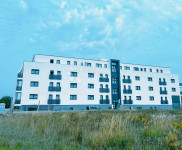 Garsonjera s terasom i parkirnim mjestom u novogradnji s liftom !