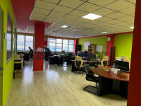 Gornja Dubrava, Dubec, Poslovni prostor na prometnoj lokaciji