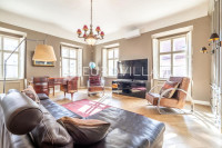 Gornji grad, luksuzan dvoetažan stan 356m2 sa terasom + 1PM