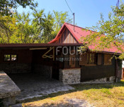 Gorski kotar, Delnice - okolica, prizemnica s pomoćnim objektom