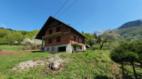 Gorski kotar, Kupska dolina, kuća sa gospodarskim objektom i zemljište