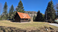Gorski kotar, Stara Sušica - drvena vikendica u mirnom šumskom okružen