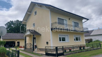 GOSPIĆ - Kaniža, kuća katnica, dvorišna zgrada, okućnica