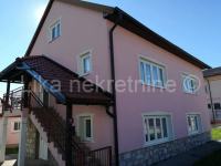 GOSPIĆ - Smiljanska, samostojeća kuća 220 m2, garaža, vrt