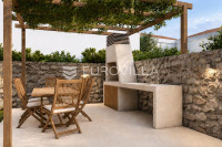 Grad Cres, Centar, luksuzan trosoban stan u prizemlju 116 m², odlična