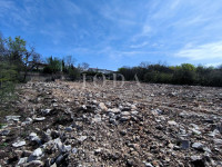 Građevinski teren za obiteljsku kuću