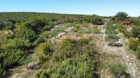 Građevinski teren sa predivnim pogledom na prirodu te  na malom  poviš