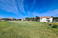 Građevinsko zemljište 1.409m2 sa pogledom na more, uz cestu